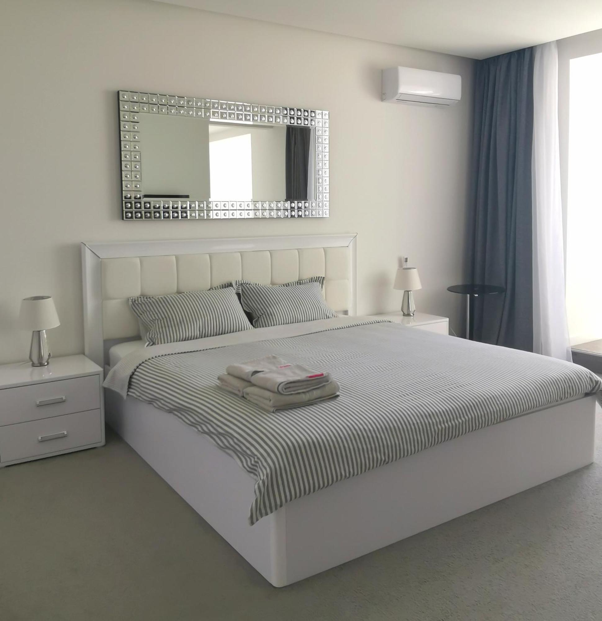 Stylish Riverside Apartments In Riviera Complex Mykolajiw Exterior foto